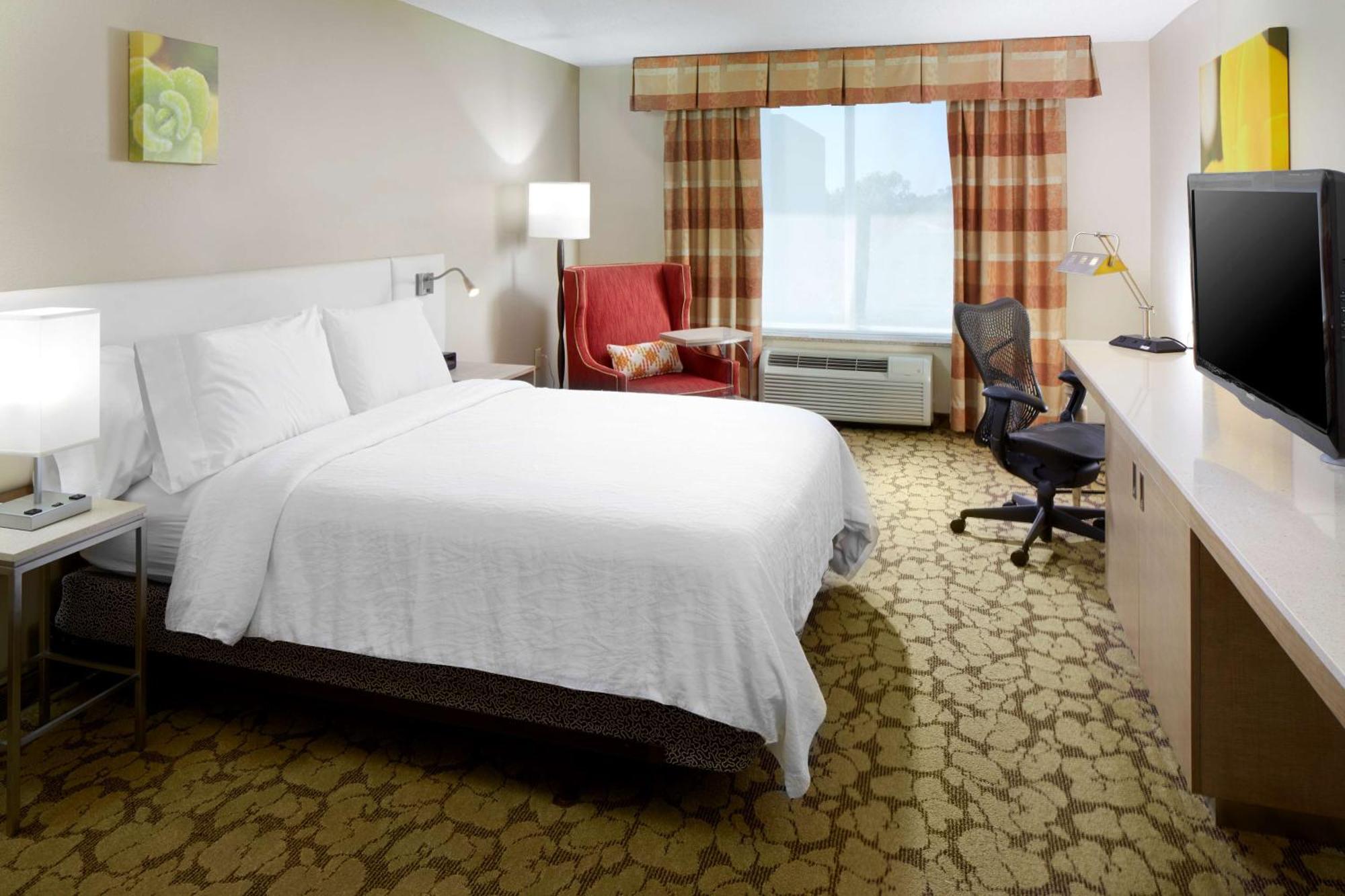 Hilton Garden Inn Savannah Midtown Екстериор снимка